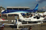 Algumas aeronaves expostas no ptio principal - Foto: Luciano Porto - luciano@spotter.com.br