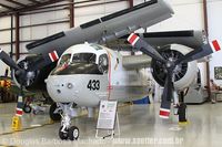 Grumman S-2F Tracker - US NAVY - Valiant Air Command Warbird Museum - Space Coast Regional Airport - Titusville - FL - USA - 17/04/10 - Douglas Barbosa Machado - douglas@spotter.com.br