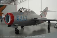 Mikoyan Gurevich MiG-15UTI Mongol - Fora Area da Unio Sovitica - Museu TAM - So Carlos - SP - 15/07/07 - Marcus Vinicius de Assis - marcus_assis@sentandoapua.com.br