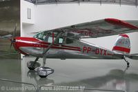 Cessna 140A - Museu TAM - So Carlos - SP - 26/05/11 - Luciano Porto - luciano@spotter.com.br