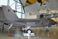 Maquete do Lockheed Martin / Northrop Grumman / BAe Systems F-35 Lightning II - Royal Air Force Museum - Londres - Inglaterra - 23/12/13 - Fabrizio Sartorelli - fabrizio@spotter.com.br